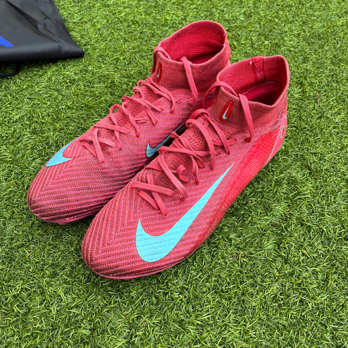 NIKE AIR ZOOM MERCURIAL SUPERFLY 10 ELITE AG-PRO MAD ENERGY (taille 42)