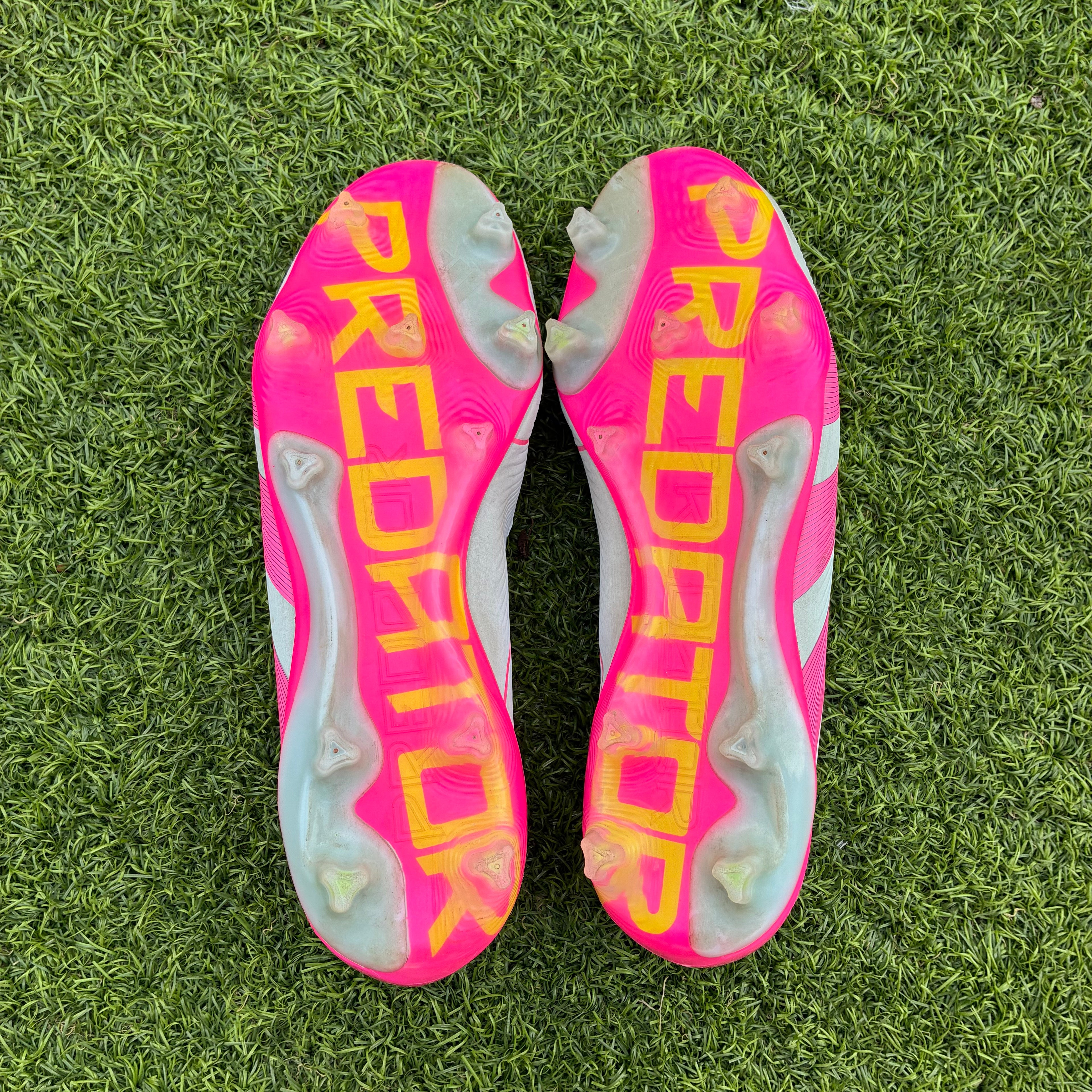 ADIDAS PREDATOR ELITE LACELESS FG STELLAR ICON (taille 40)