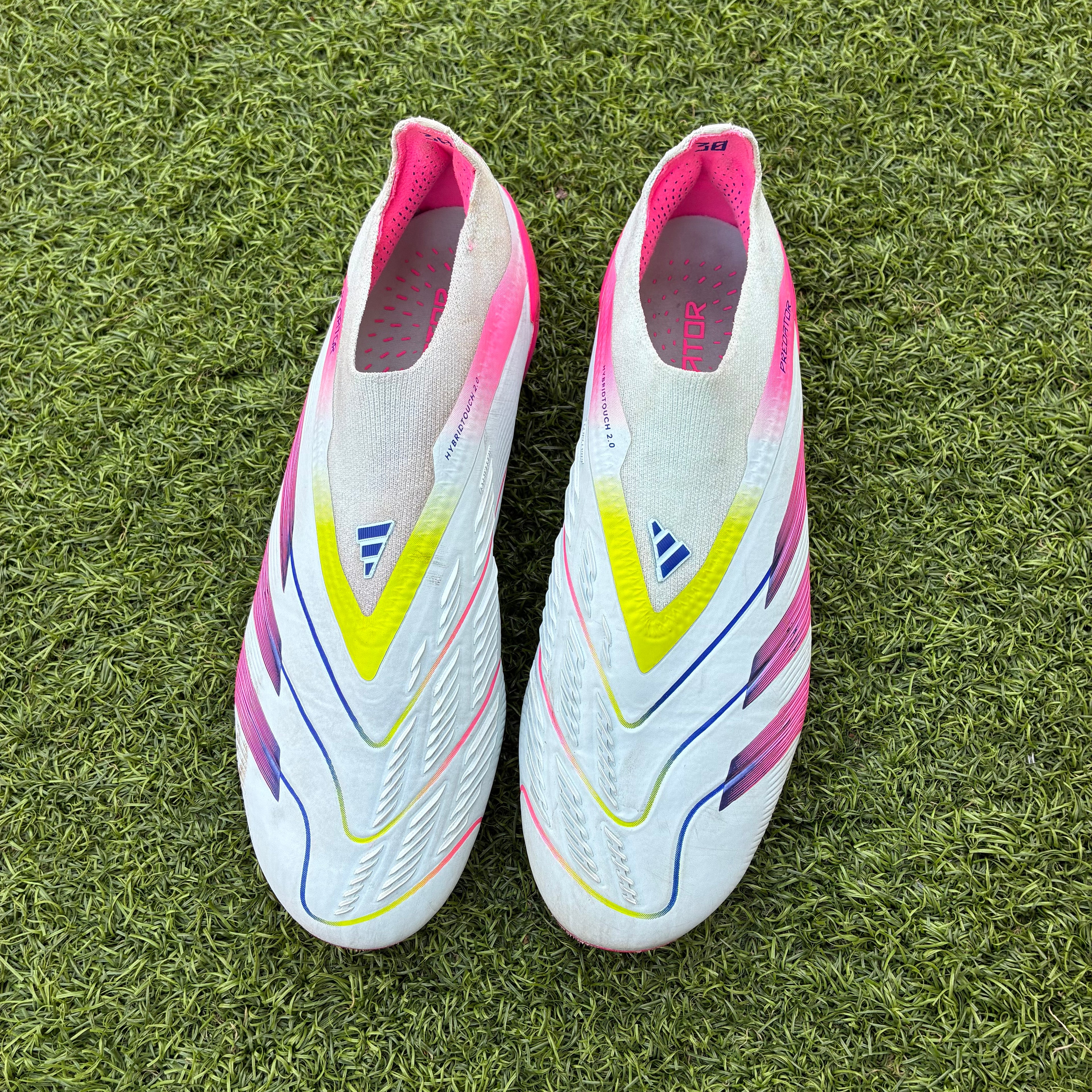 ADIDAS PREDATOR ELITE LACELESS FG STELLAR ICON (taille 40)