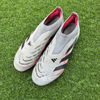 ADIDAS PREDATOR ELITE LACELESS AG CHAMPAGNE (taille 41.5)