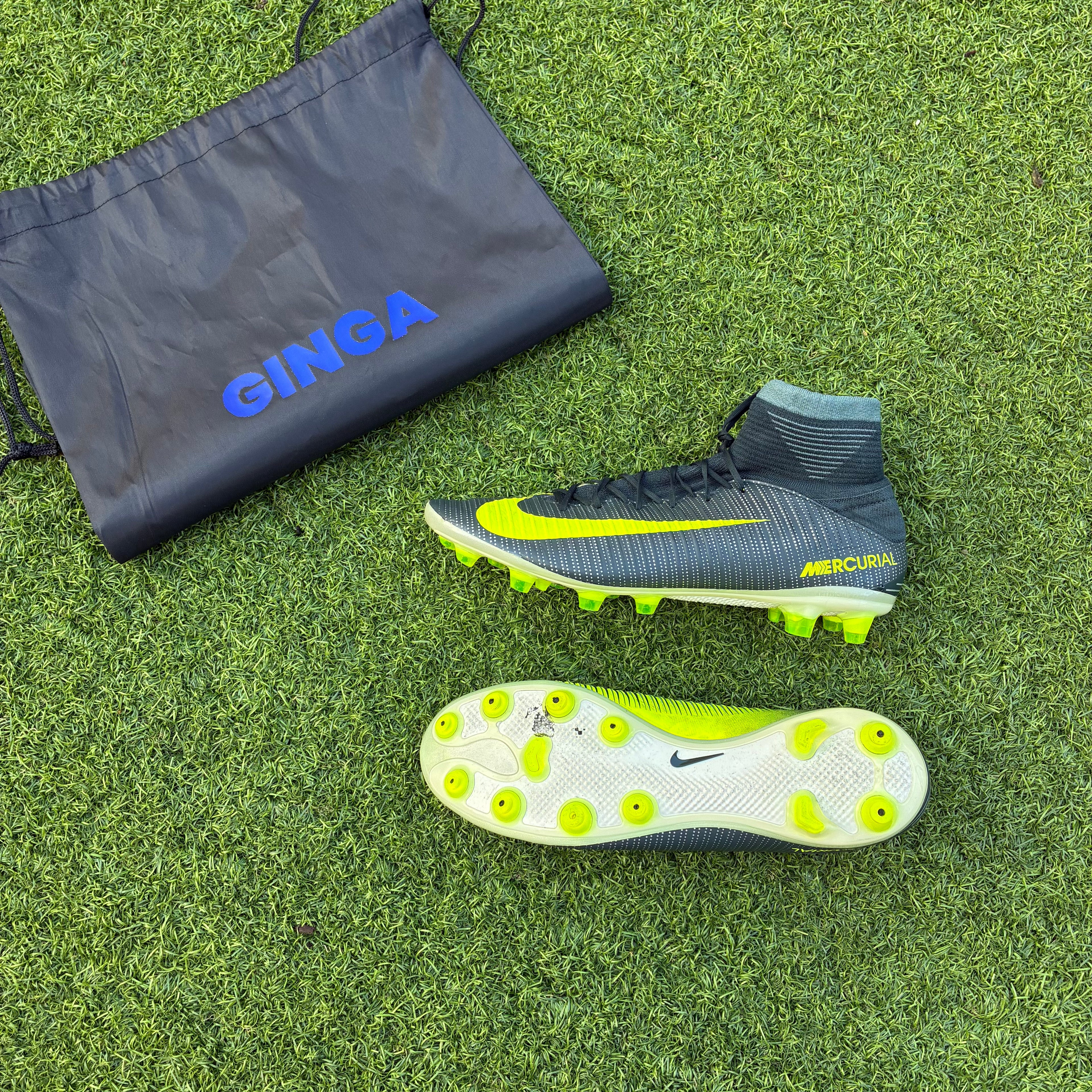 NIKE MERCURIAL SUPERFLY V CR7 CHAPTER 3: DISCOVERY AG-PRO (Taille 44)