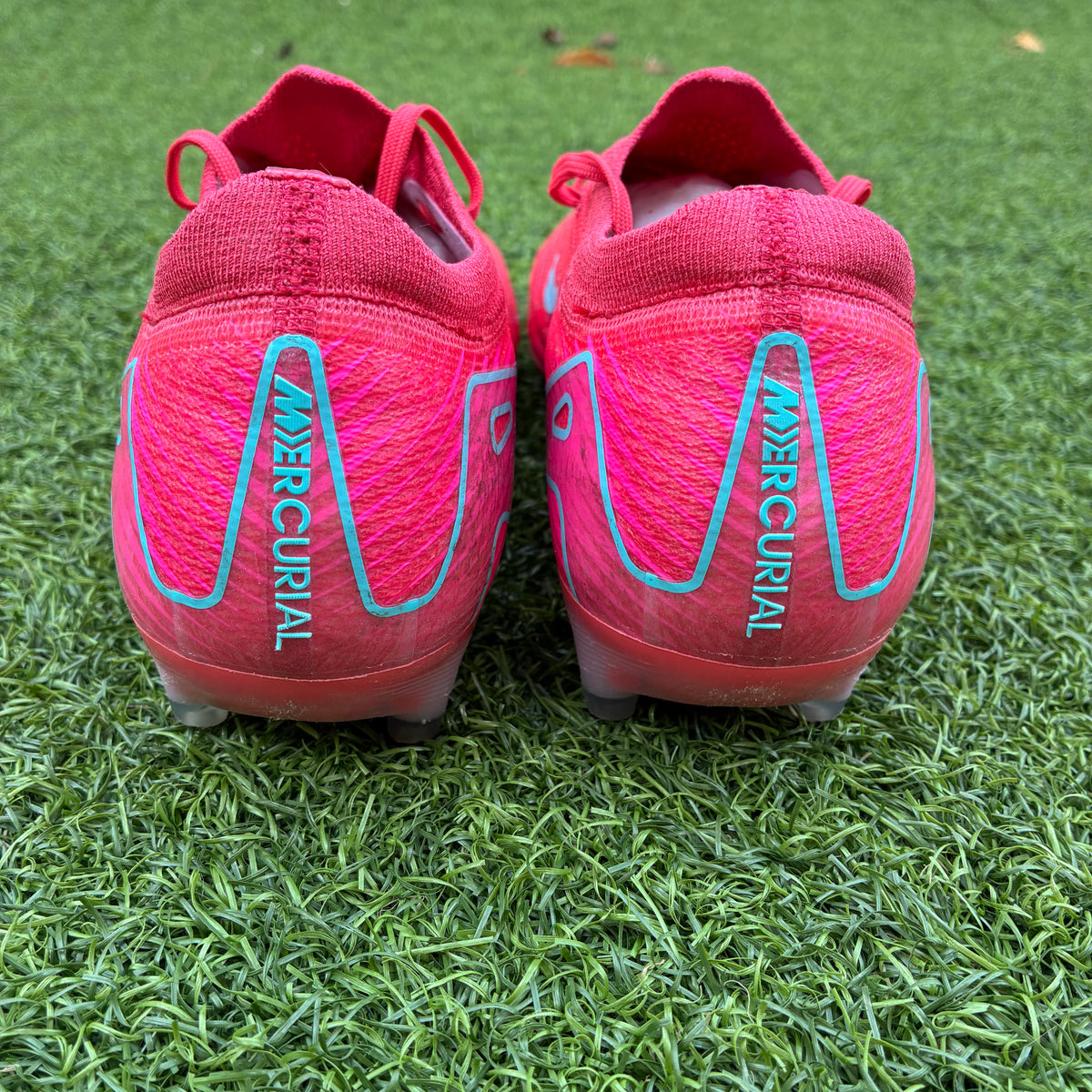 NIKE AIR ZOOM MERCURIAL VAPOR 16 ELITE AG-PRO MAD ENERGY (Taille 42)