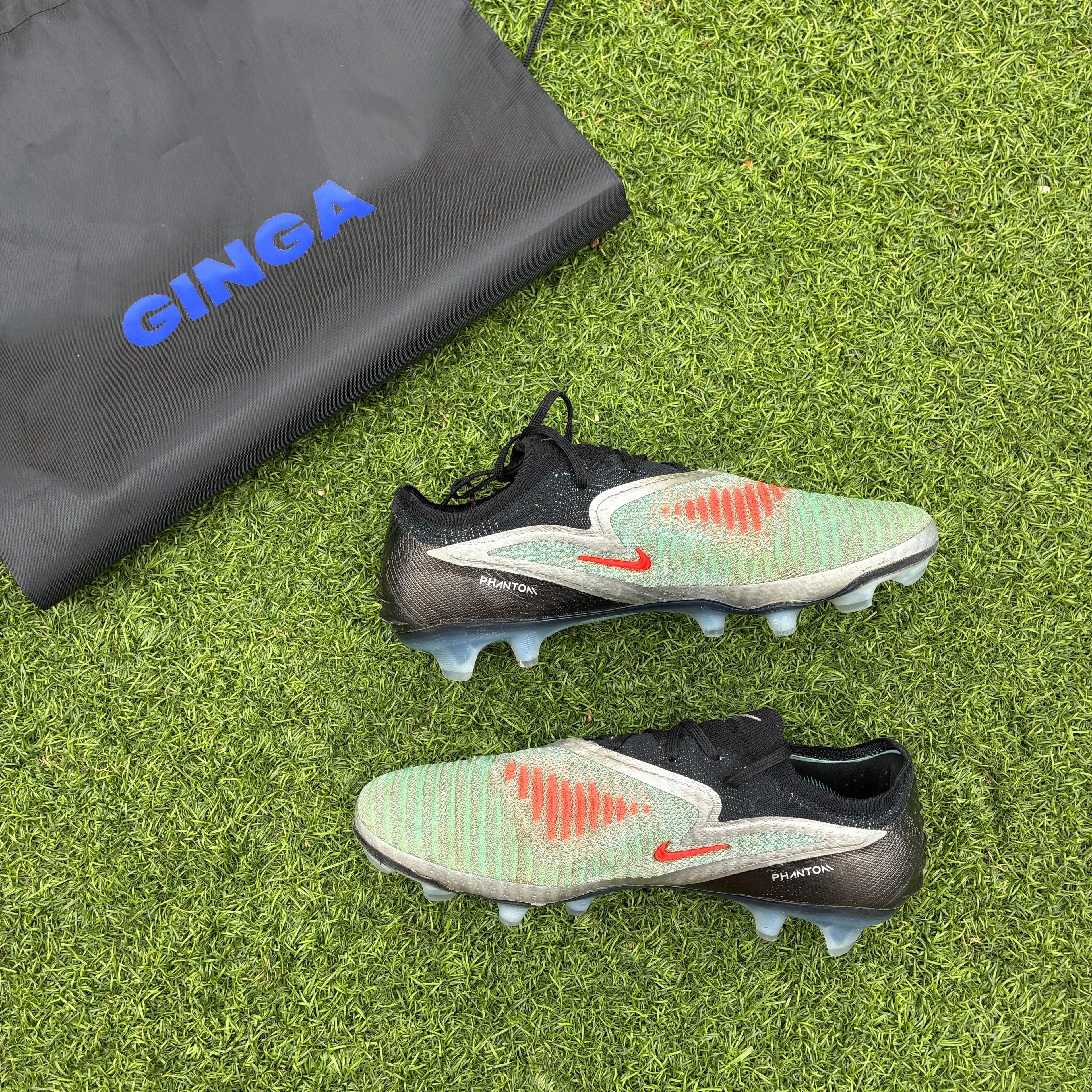 NIKE PHANTOM 6 ELITE LOW CUT FG (Taille 39)