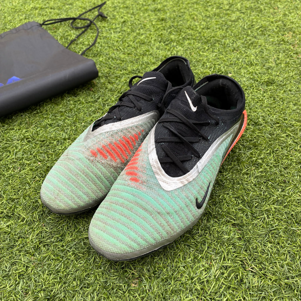 NIKE PHANTOM 6 ELITE LOW CUT FG (Taille 39)