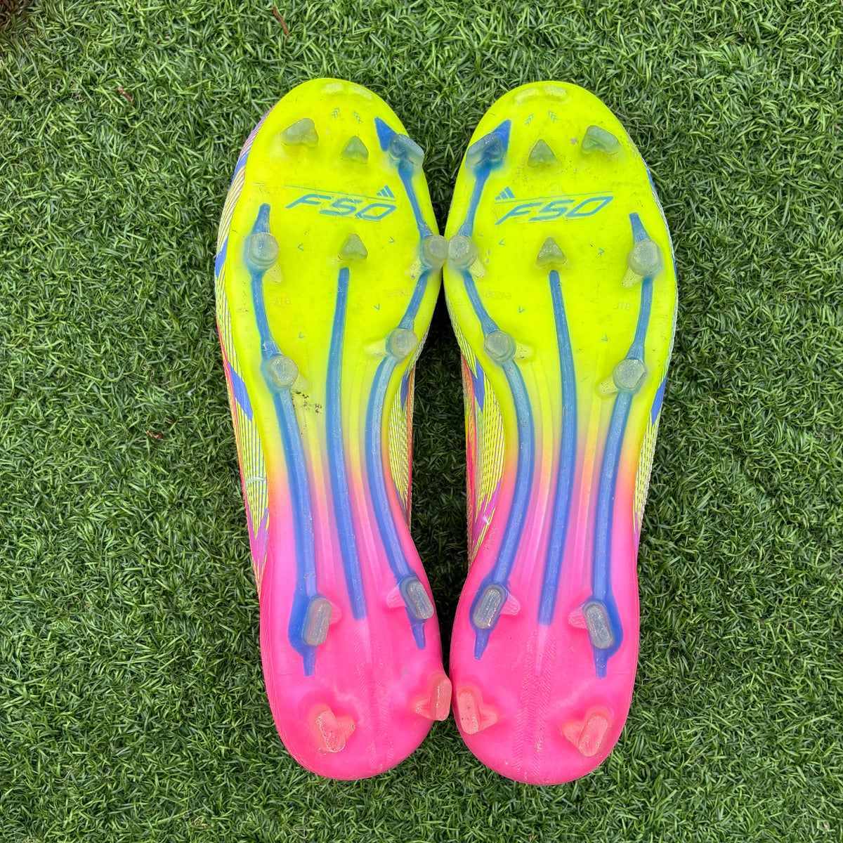ADIDAS F50 ELITE FG MYSTIC VICTORY (taille 42 2/3)