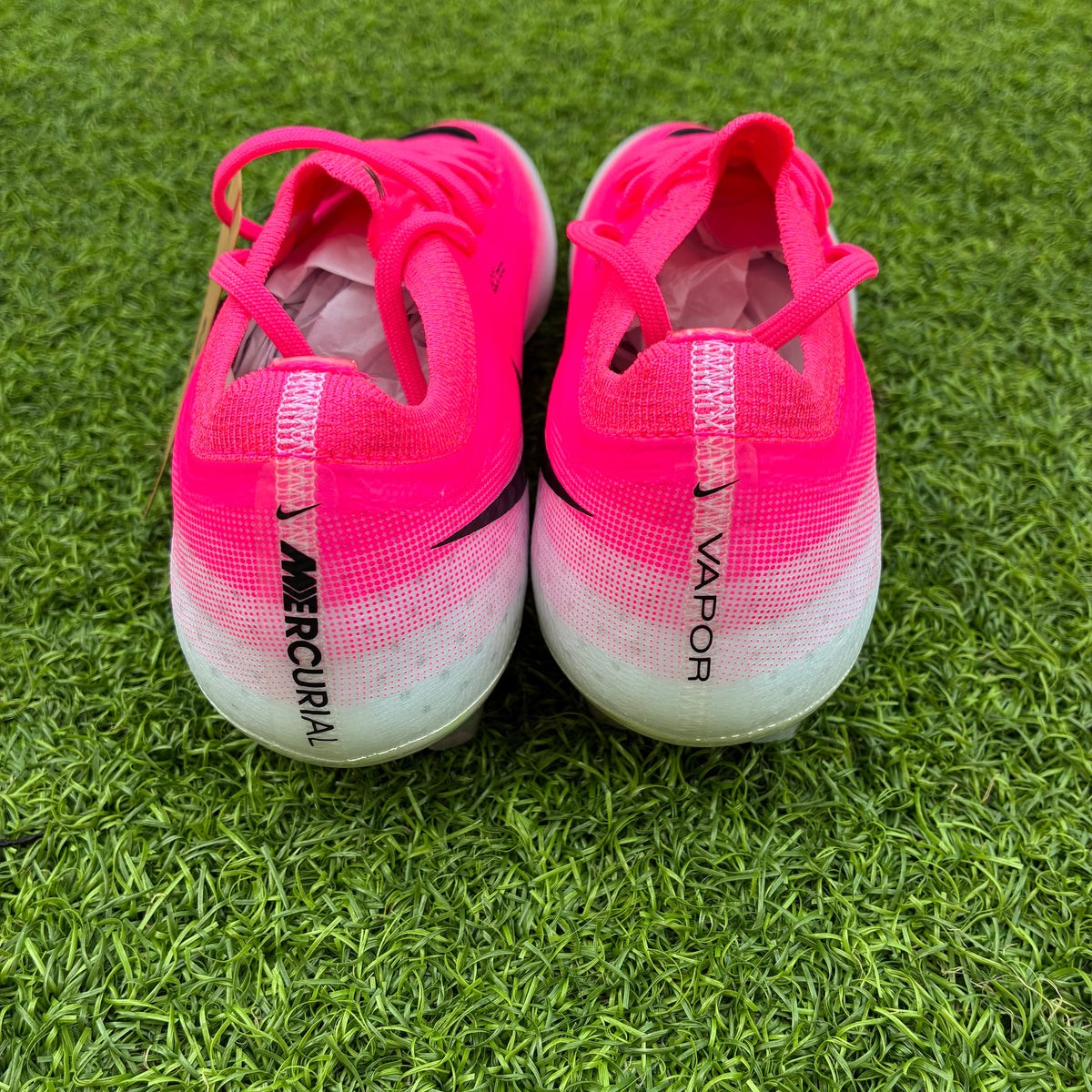 NIKE MERCURIAL VAPOR 17 ELITE FG BREAKOUT (Taille 38.5)