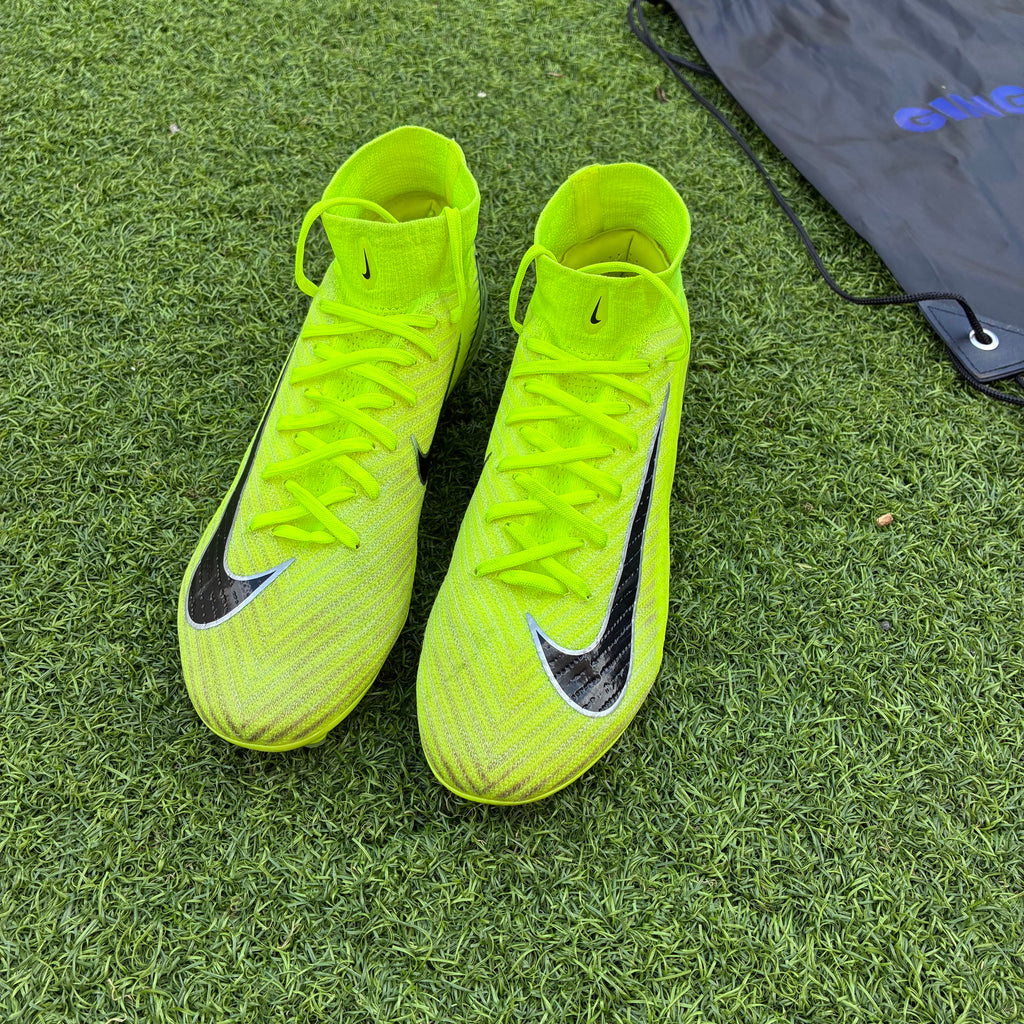 NIKE AIR ZOOM MERCURIAL SUPERFLY 10 ELITE FG MAD VOLTAGE (Taille 40)